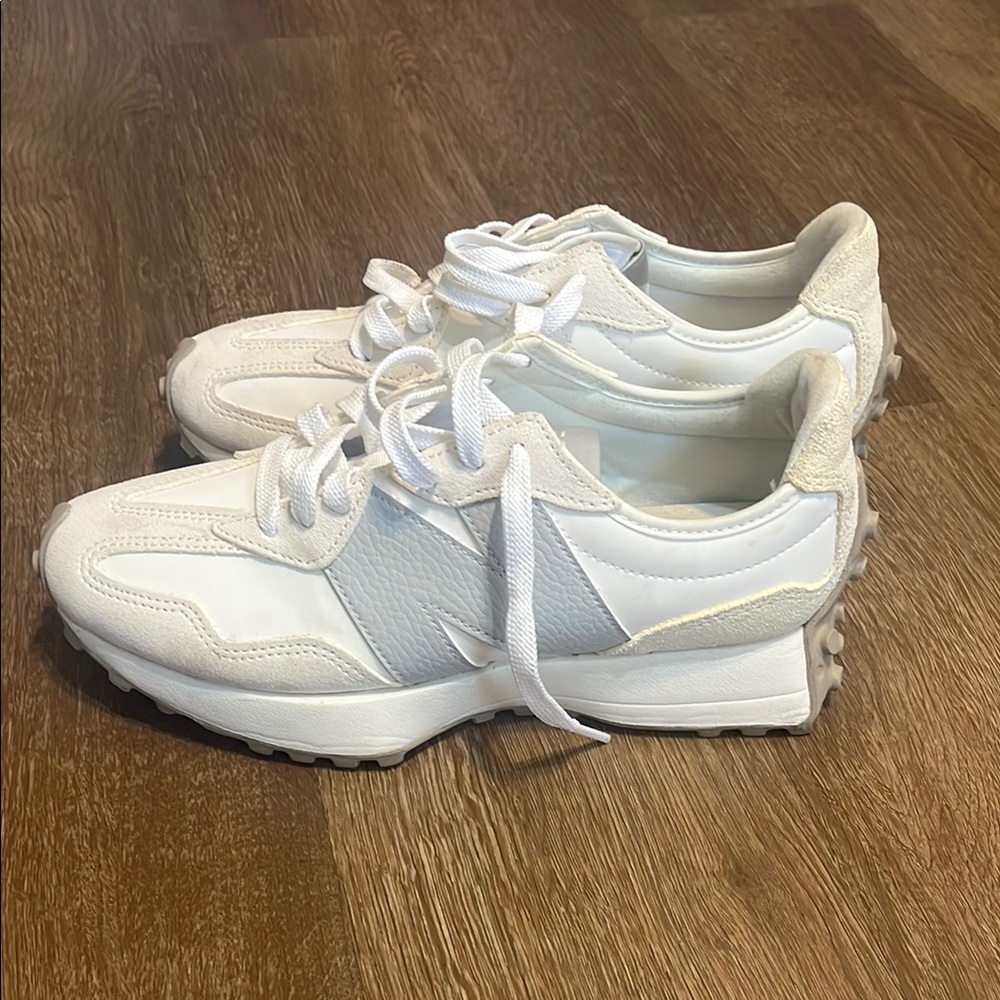 New Balance White and Gray Sneakers with Breathable Mesh